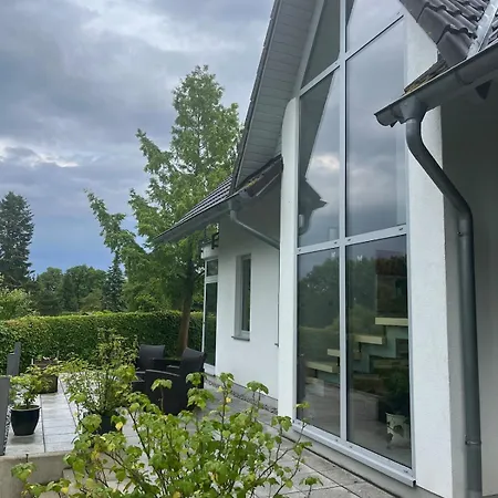 Modernes Haus Am Mit Panoramablick & Terrasse 펜션 *