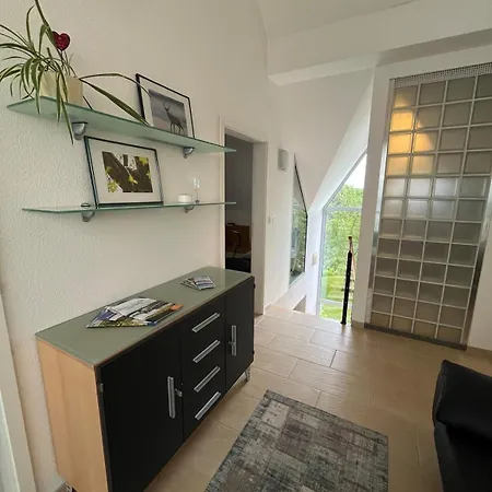 Modernes Haus Am Mit Panoramablick & Terrasse * 펠트베르크
